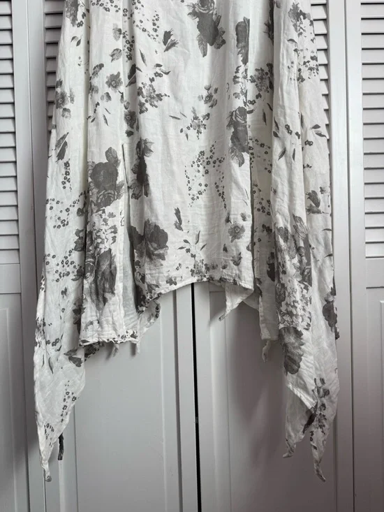 Paper Lace Asymmetrical Slit Kerchief Hem Sleeveless Midi Dress Gauze Medium NWT - Picture 4 of 11